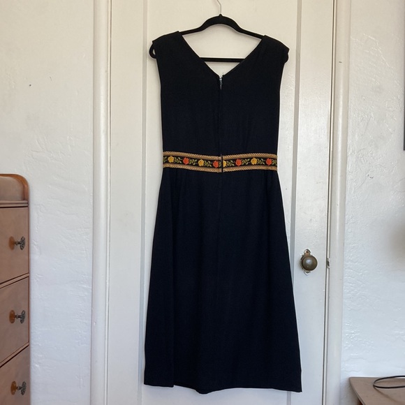 Vintage 60s / 70s dress - Picture 2 of 3